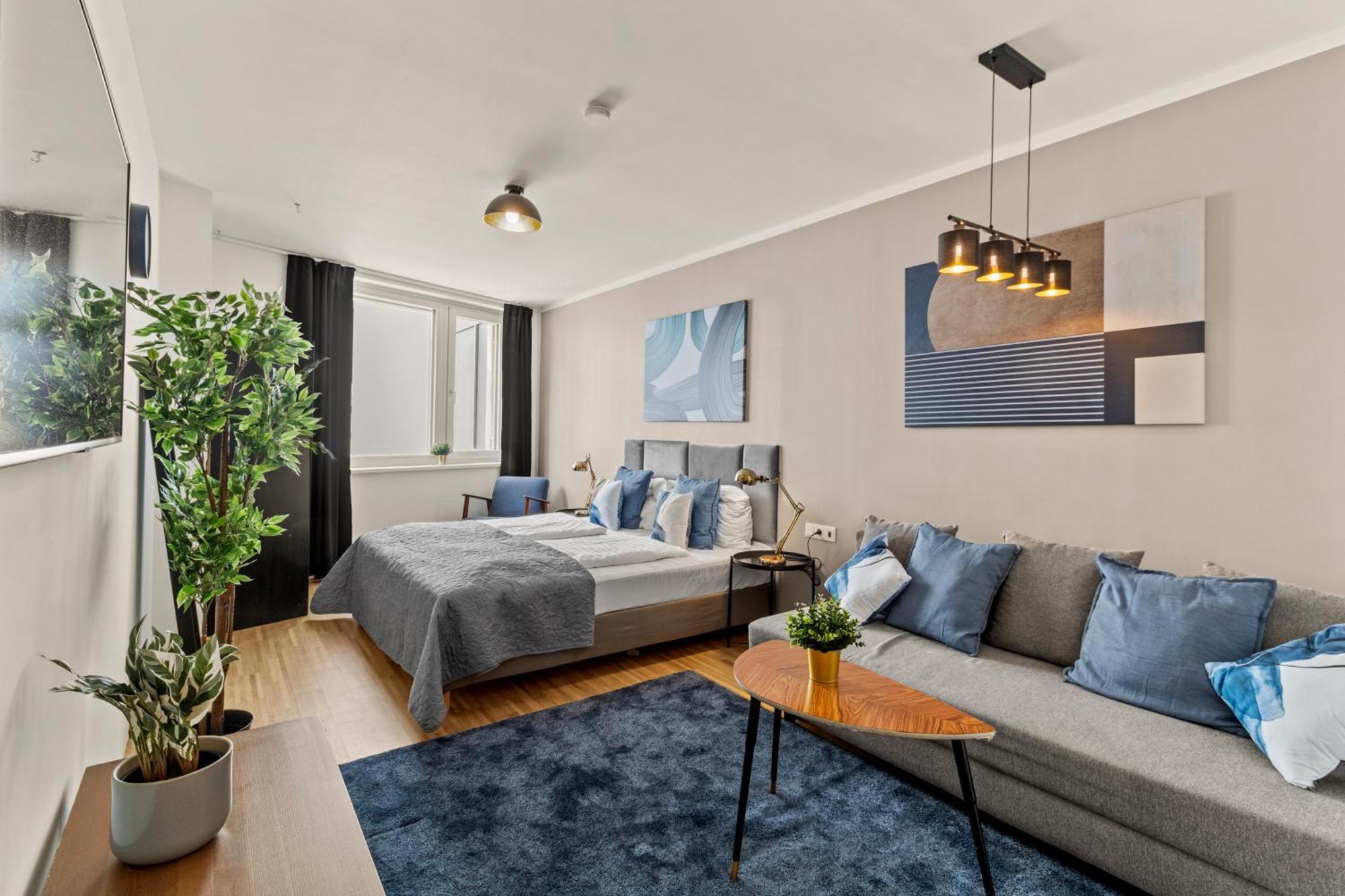 At Station I 3 Minutes To Shopping Street I High Speed Wifi Apartment Wien